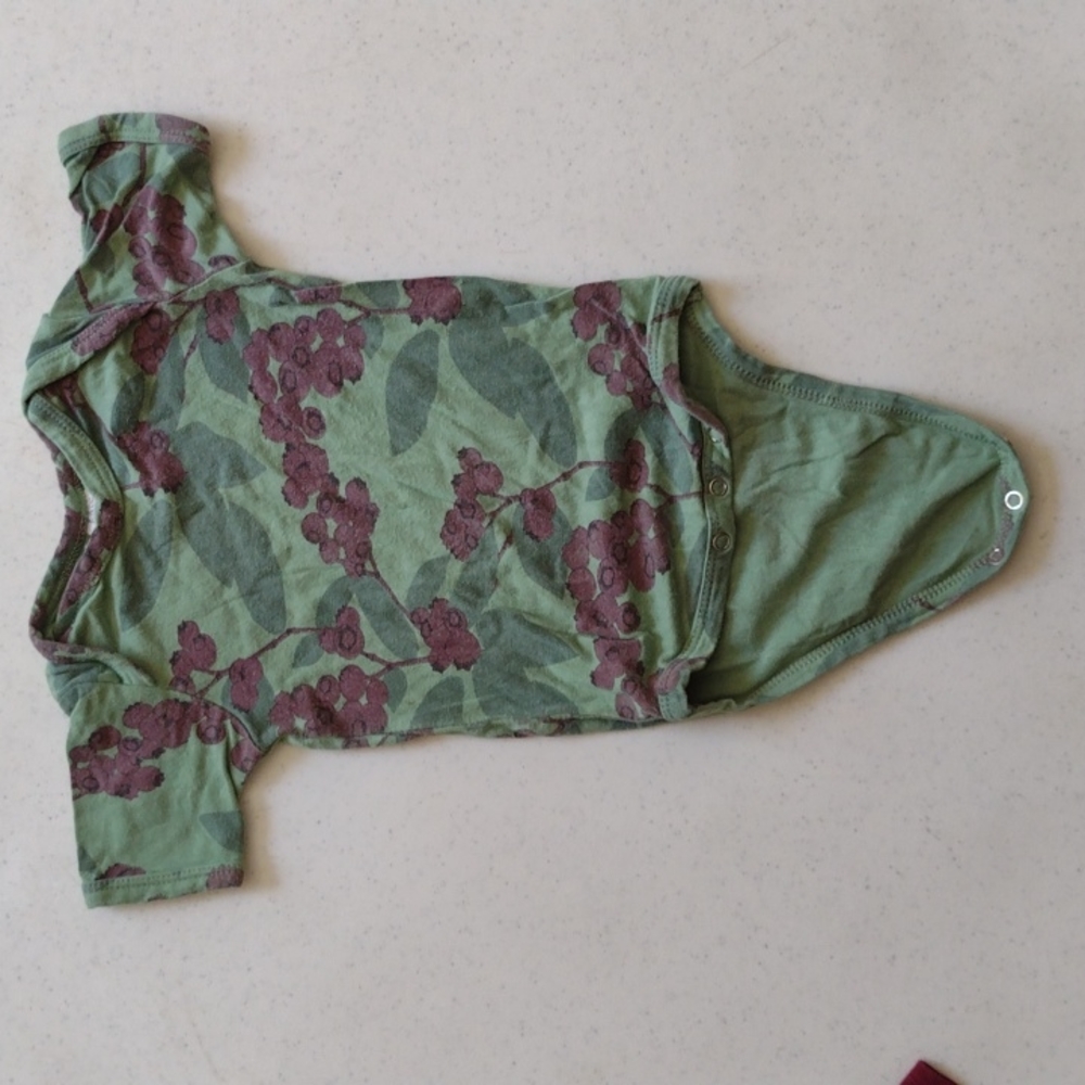 Kate quinn bodysuit 3-6